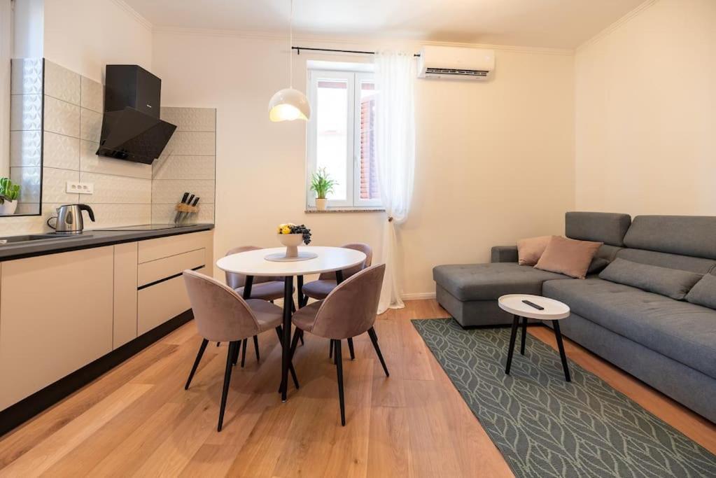 Apartment Nedinium Zadar
